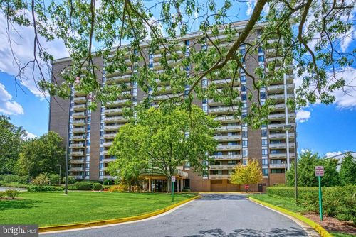 apt-1121-1800 Old Meadow Rd, MCLEAN, VA, 22102-1824 | Card Image