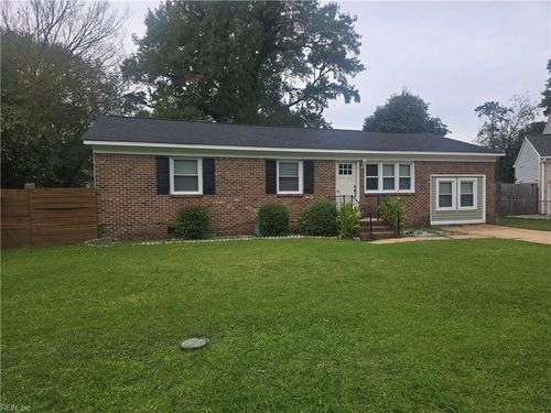 5246 Lepage Rd, Norfolk, VA, 23513-1624 | Card Image