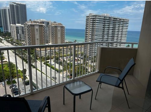 apt-17m-1985 S Ocean Dr, Hallandale Beach, FL, 33009-5931 | Card Image