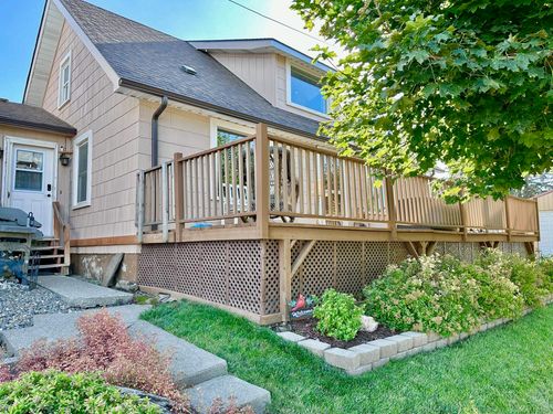 110 W Connell St, Tekoa, WA, 99033 | Card Image