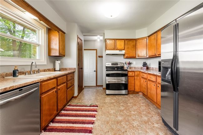 704 W Main St, House other with 5 bedrooms, 2 bathrooms and null parking in Mondovi WI | Image 10