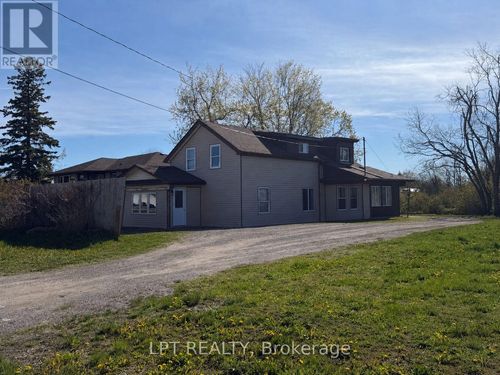 43 Murray St, Fenelon Falls, ON, K0M1N0 | Card Image