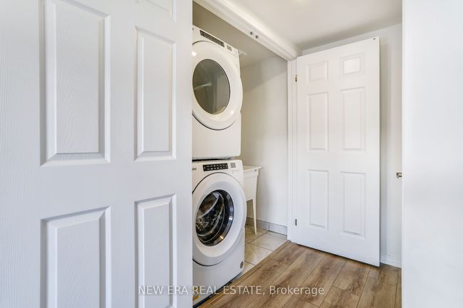 207 Danzatore Path, Condo with 5 bedrooms, 3 bathrooms and 1 parking in Oshawa ON | Image 29