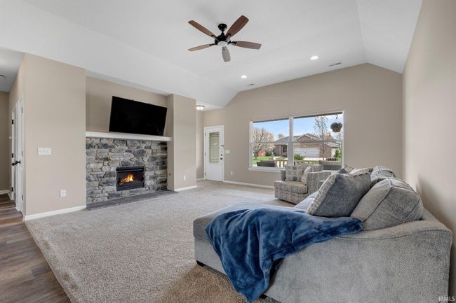 11322 Nightingale Cv, House other with 3 bedrooms, 2 bathrooms and null parking in Roanoke IN | Image 7