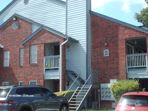 apt-202-14343 Judson Rd, San Antonio, TX, 78233-4484 | Card Image