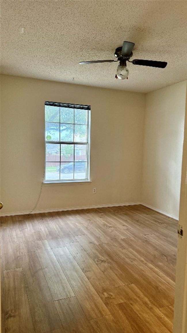 1502 Woodstone S, House other with 3 bedrooms, 2 bathrooms and null parking in Cedar Park TX | Image 8