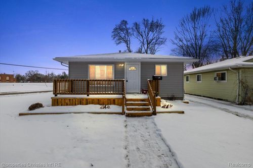 173 High St, Pontiac, MI, 48342-1120 | Card Image