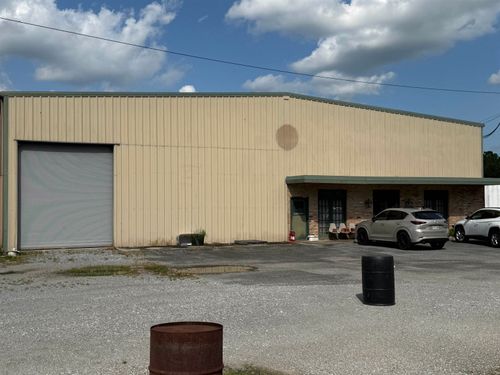 213 Main Project Rd, Schriever, LA, 70395-4127 | Card Image