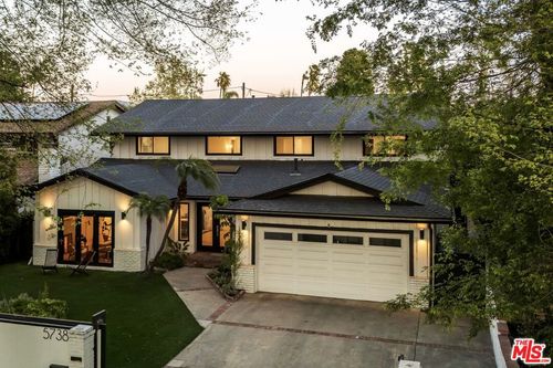 5738 Buffalo Ave, Sherman Oaks, CA, 91401-5932 | Card Image