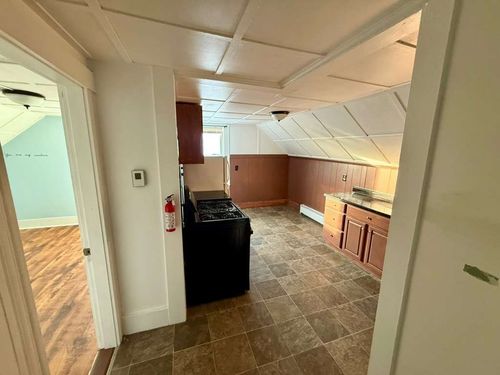 apt-3-38 Mount Pleasant St, North Brookfield, MA, 01535-1492 | Card Image