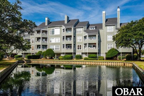 424 Pirates Way, Manteo, NC, 27954-9620 | Card Image