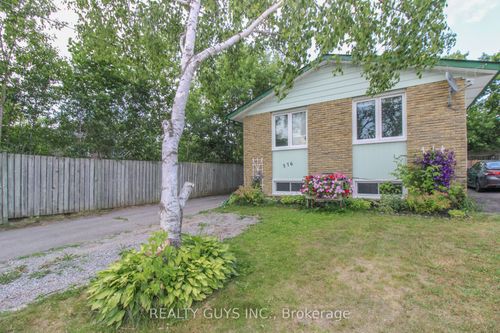 376 Southpark Dr, Peterborough, ON, K9J7Y2 | Card Image