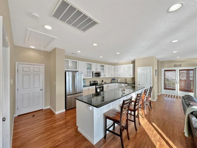 126 Linda St, House other with 4 bedrooms, 3 bathrooms and null parking in Anahuac TX | Image 35