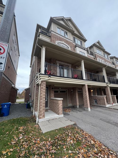 330-2336 Chevron Prince Path, Oshawa, ON, L1L0K8 | Card Image