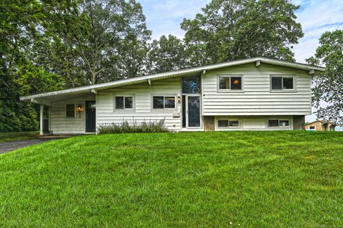 23 Briarwood Dr, Old Saybrook, CT, 06475-2007 | Card Image