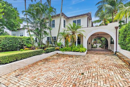 710 Claremore Dr, West Palm Beach, FL, 33401-7638 | Card Image