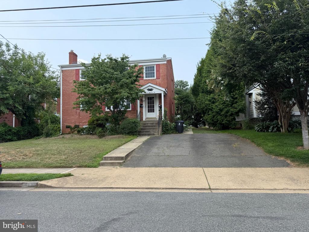 Residential Lease in ARLINGTON