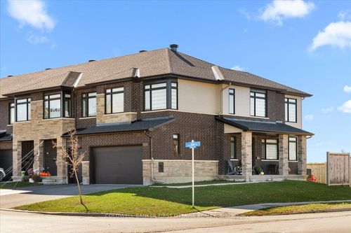 1000 Eider St, Manotick, ON, K4M0P5 | Card Image