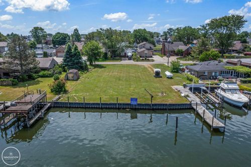 38187 Huron Pointe Dr, Harrison Township, MI, 48045-2834 | Card Image