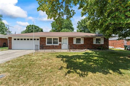 1021 Nutmeg Sq N, Troy, OH, 45373-1826 | Card Image