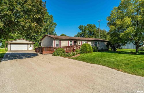 217 E Oak Street, Broadwell, IL, 62634 | Card Image