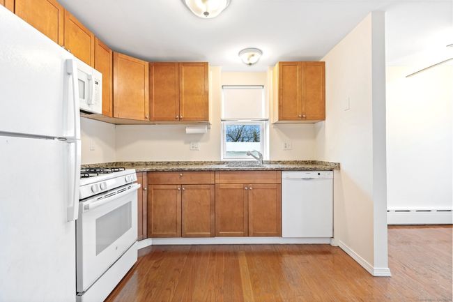 80 Josephine Evaristo Ave, Home with 6 bedrooms, 4 bathrooms and 4 parking in Greenwich CT | Image 28