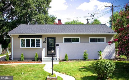 2412 Pinewood Ave, BALTIMORE, MD, 21214-1142 | Card Image