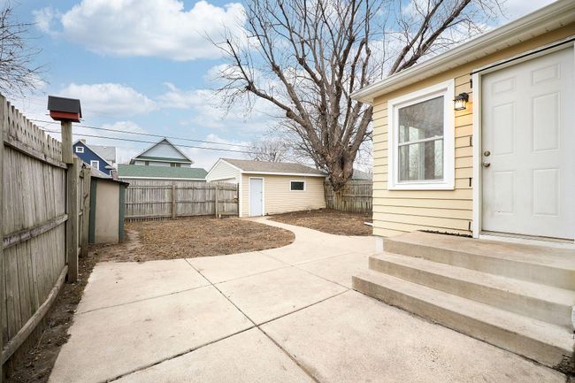Back patio | Image 34