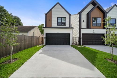 7117 Goforth St, Houston, TX, 77021-5828 | Card Image