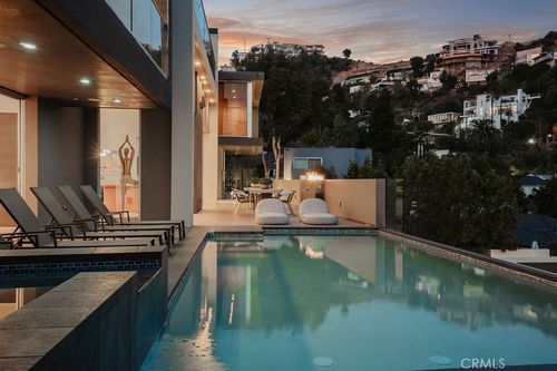 1489 Stebbins Ter, LOS ANGELES, CA, 90069-1340 | Card Image