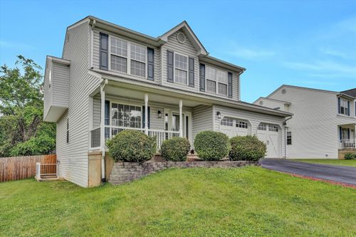 4513 Lomond Cir, Salem, VA, 24153-8205 | Card Image