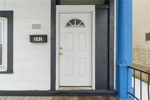 241 Watson Blvd, Observatory, PA, 15214-2227 | Card Image