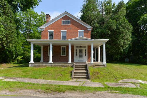 15 Hawkins Rd, Southbury, CT, 06488-8710 | Card Image