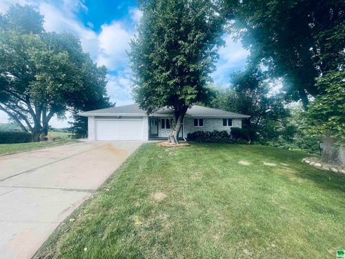17 Heritage Pl, Sioux City, IA, 51106-9740 | Card Image