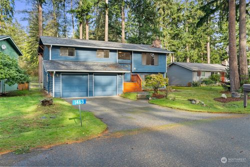 1463 Manor Way, Freeland, WA, 98249 | Card Image