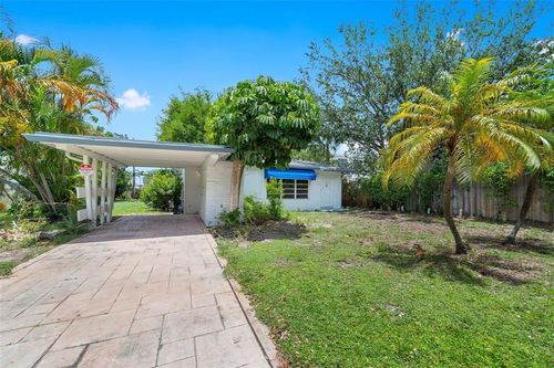 1273 Ne 37th St, Oakland Park, FL, 33334-4551 | Card Image