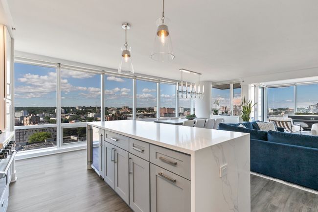UNIT-15E - 1 Broad St, Condo with 2 bedrooms, 3 bathrooms and null parking in Stamford CT | Image 4