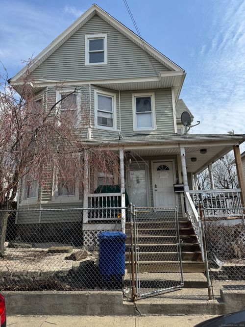 106 Jones Ave, Bridgeport, CT, 06604-3114 | Card Image
