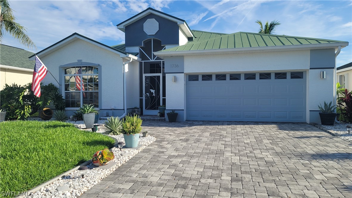 Emerald Cove Cir, Cape Coral, FL 33991