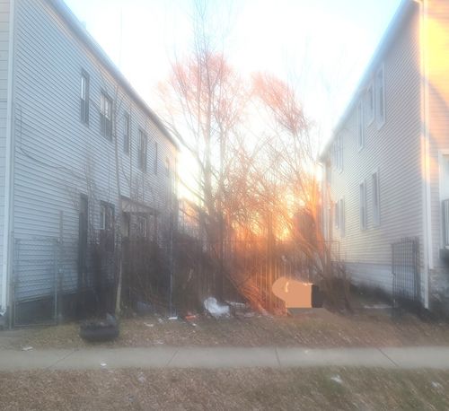 8415 S Mackinaw Ave, CHICAGO, IL, 60617-2628 | Card Image