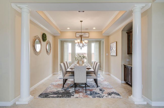 5719 Avon Landing Ln, House other with 5 bedrooms, 6 bathrooms and 3 parking in Sugar Land TX | Image 9