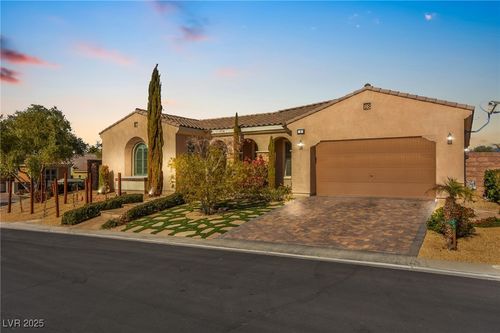 2 Lago Turchino Ct, Henderson, NV, 89011-3158 | Card Image