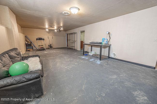 298 Middle St, House other with 5 bedrooms, 3 bathrooms and null parking in Rangely CO | Image 42
