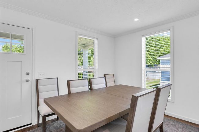 305 Mclean St, Home with 3 bedrooms, 2 bathrooms and 2 parking in Mahomet IL | Image 21
