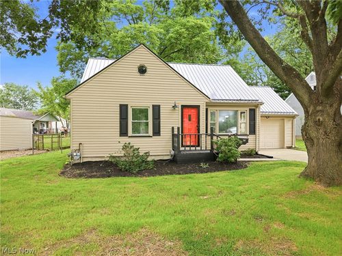 219 Aldrich Rd, Youngstown, OH, 44515-3908 | Card Image