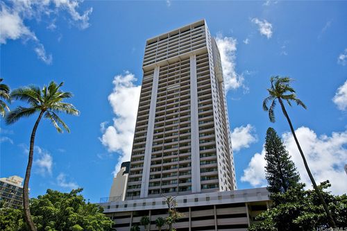 apt-2414-2240 Kuhio Ave, Honolulu, HI, 96815-2815 | Card Image