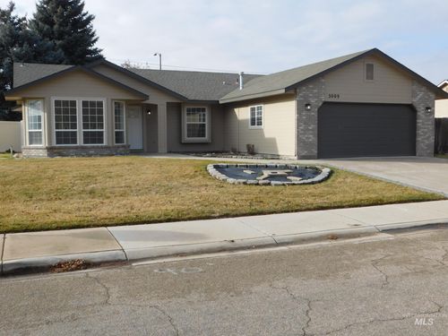 3009 N Hearth Ave, Meridian, ID, 83646-4123 | Card Image