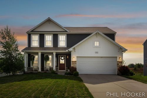 6694 Dutton Trail Dr, Caledonia, MI, 49316-8415 | Card Image
