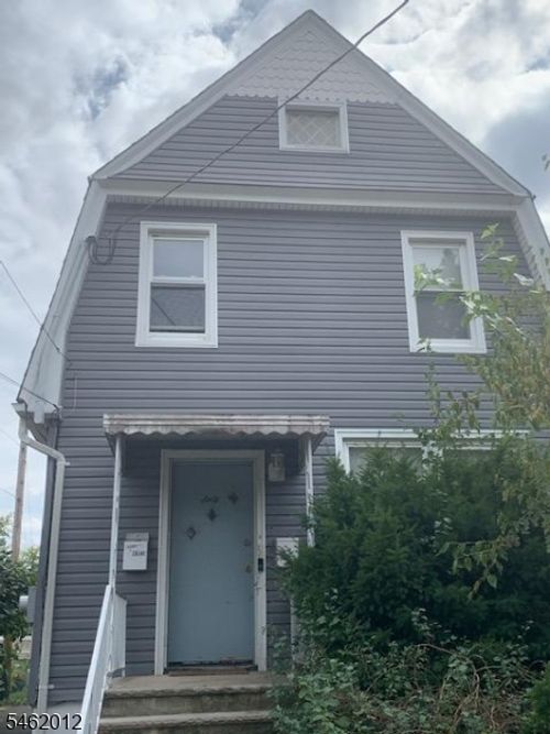 60 E Grant Ave, Roselle Park, NJ, 07204-2218 | Card Image