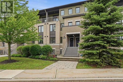 54-285 Titanium Private, Ottawa, ON, K1C0A5 | Card Image